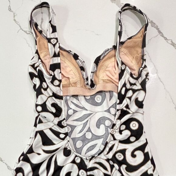 Vintage Sirena Women's One Piece Black White Baroque SwimSuit Bathing Suit 8 - Picture 7 of 11